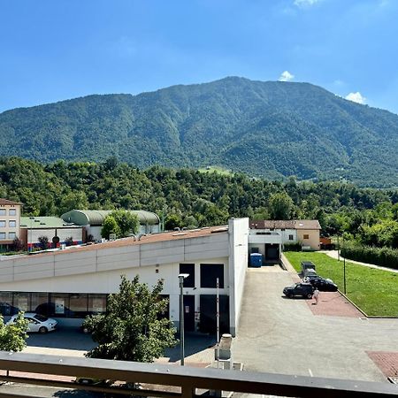 Ai Fol 6 - Stazione E Centro Apartman Feltre Kültér fotó