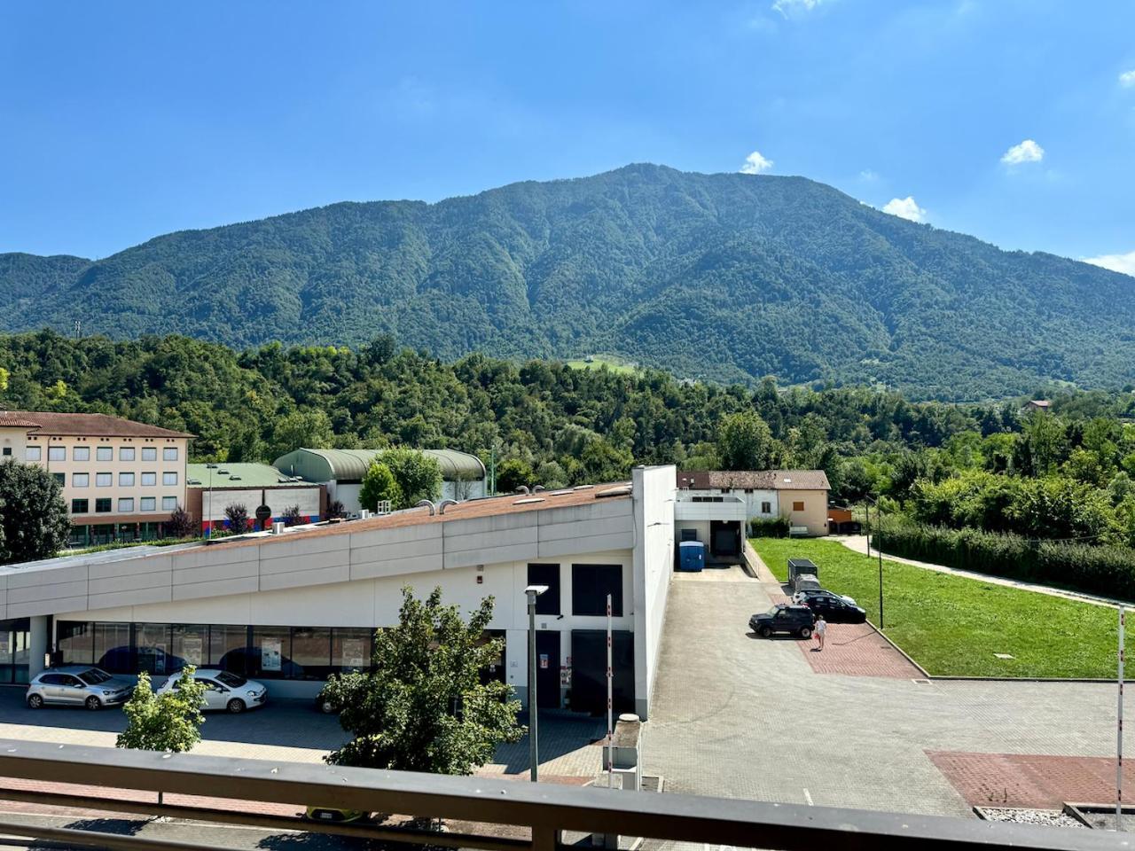 Ai Fol 6 - Stazione E Centro Apartman Feltre Kültér fotó